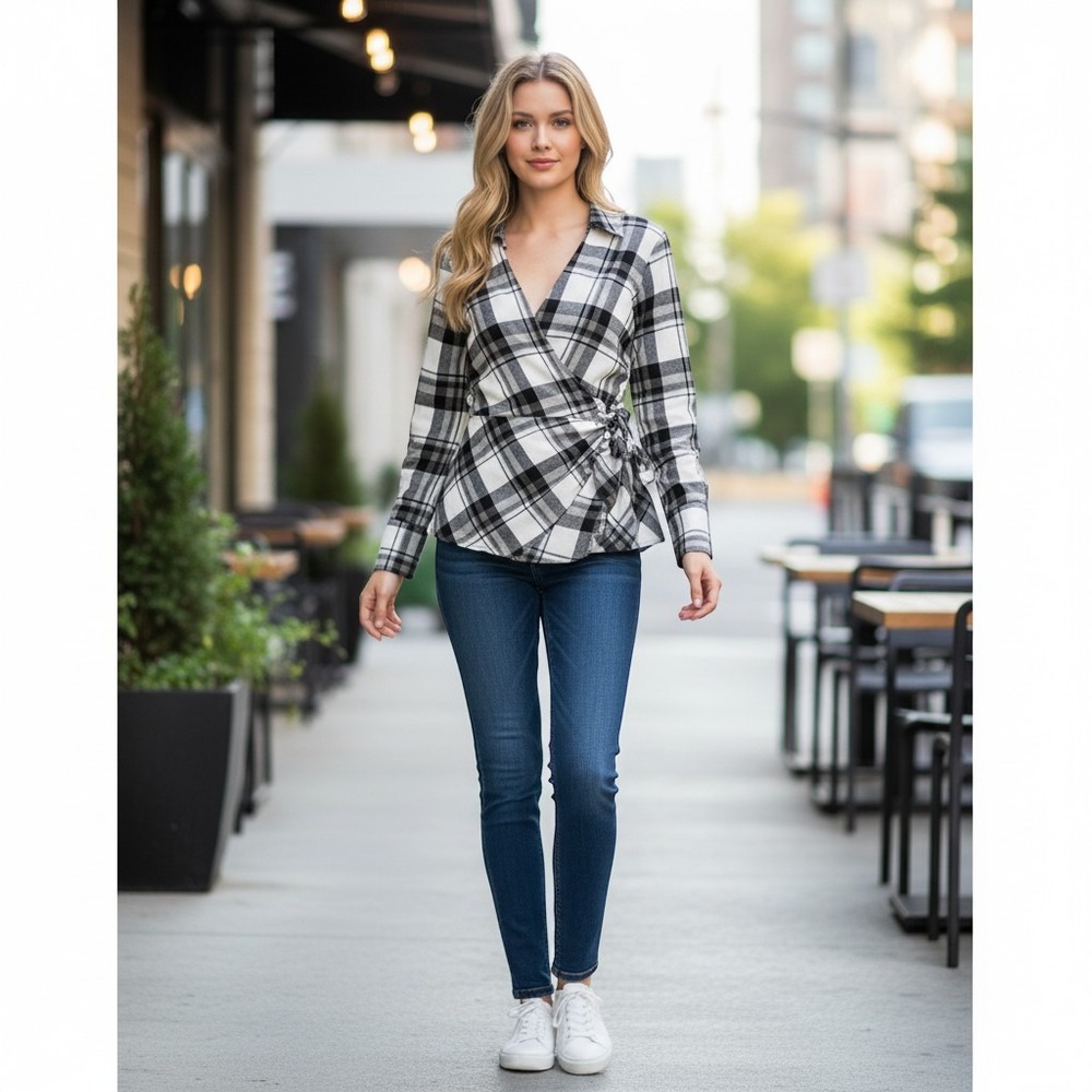 Laundry by Shelli Segal Black White Plaid Crossover Blouse